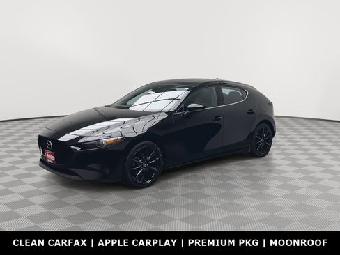 Used 2020 MAZDA MAZDA3 AWD Hatchback w/ Premium Pkg image 31