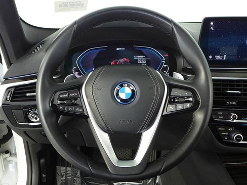 Certified 2023 BMW 530e 530e iPerformance w/ Convenience Package image 26