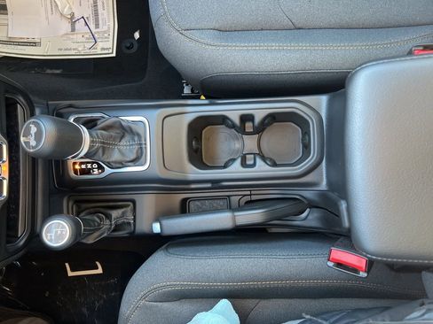 New 2026 Jeep Wrangler Unlimited Sport AWD/4WD image 32