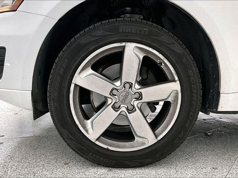 Used 2011 Audi Q5 2.0T Premium image 12