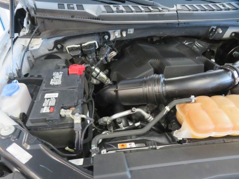 Used 2017 Ford F150 Lariat w/ Equipment Group 502A Luxury image 57