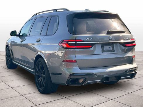 Used 2023 BMW X7 xDrive40i w/ M Sport Package AWD/4WD image 12