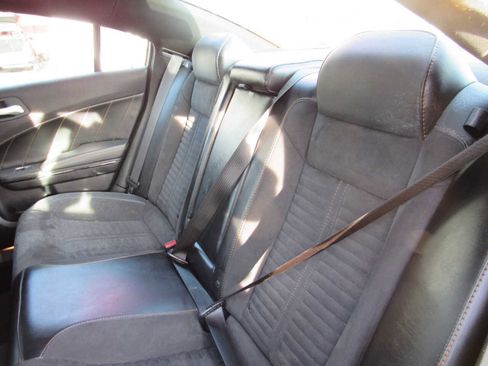 Used 2017 Dodge Charger R/T image 20