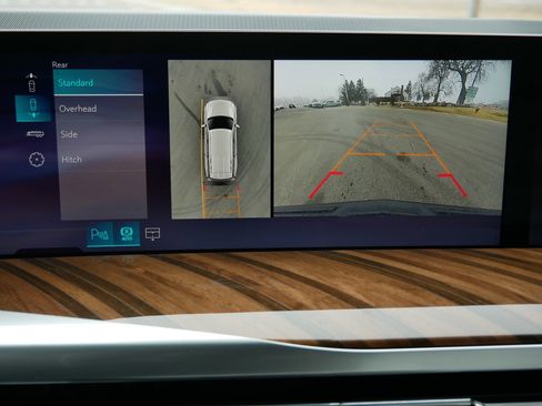 New 2026 Cadillac Escalade Platinum Sport w/ LPO, ONYX Package image 22