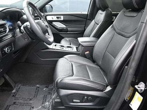 Used 2024 Ford Explorer ST w/ Technology Package AWD/4WD image 13
