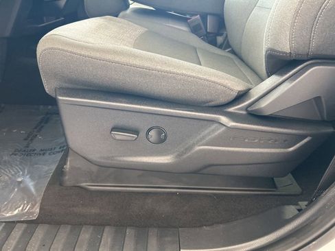 Used 2025 Ford F350 XLT image 43