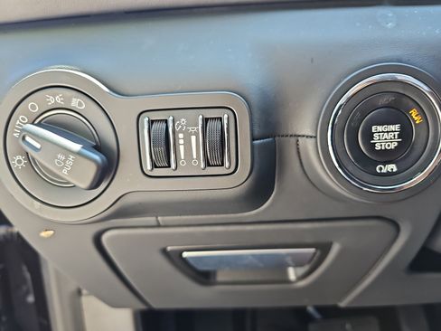 Used 2022 Maserati Ghibli Modena Q4 image 28