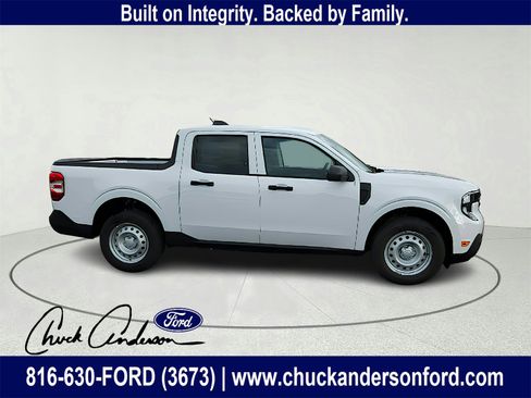 New 2025 Ford Maverick XL w/ Equipment Group 101A image 8