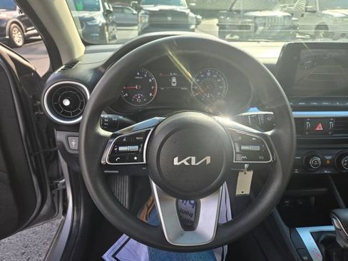 Used 2024 Kia Forte LXS FWD image 16