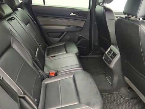 Used 2021 Volkswagen Atlas Cross Sport SEL image 23