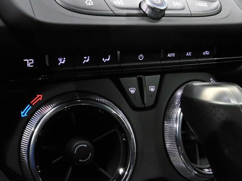 Used 2018 Chevrolet Camaro SS RWD image 42
