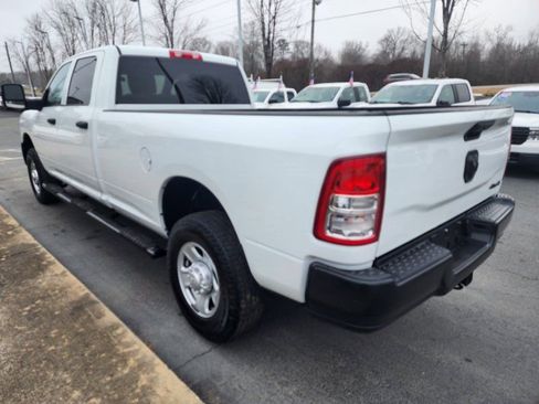 Used 2023 RAM 2500 Tradesman AWD/4WD image 3