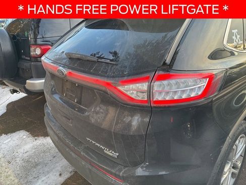 Used 2018 Ford Edge Titanium w/ Equipment Group 301A image 5