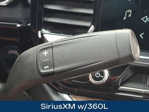 Used 2024 GMC Sierra 1500 Elevation AWD/4WD image 9