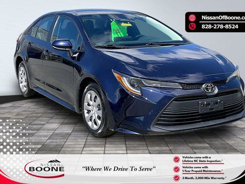 Used 2024 Toyota Corolla LE FWD image 1