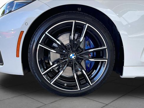 Used 2026 BMW M440i Convertible RWD image 10