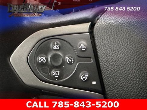 Used 2021 Chevrolet Colorado Z71 w/ Z71 Midnight Edition image 12