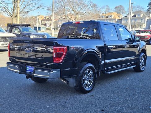 Used 2022 Ford F150 XLT w/ XTR Package image 5