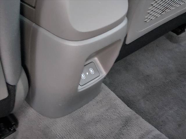 Used 2025 Hyundai Elantra SEL FWD image 14