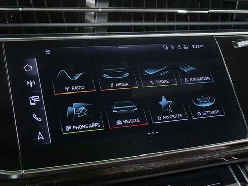 Used 2023 Audi Q8 Premium Plus AWD/4WD image 15