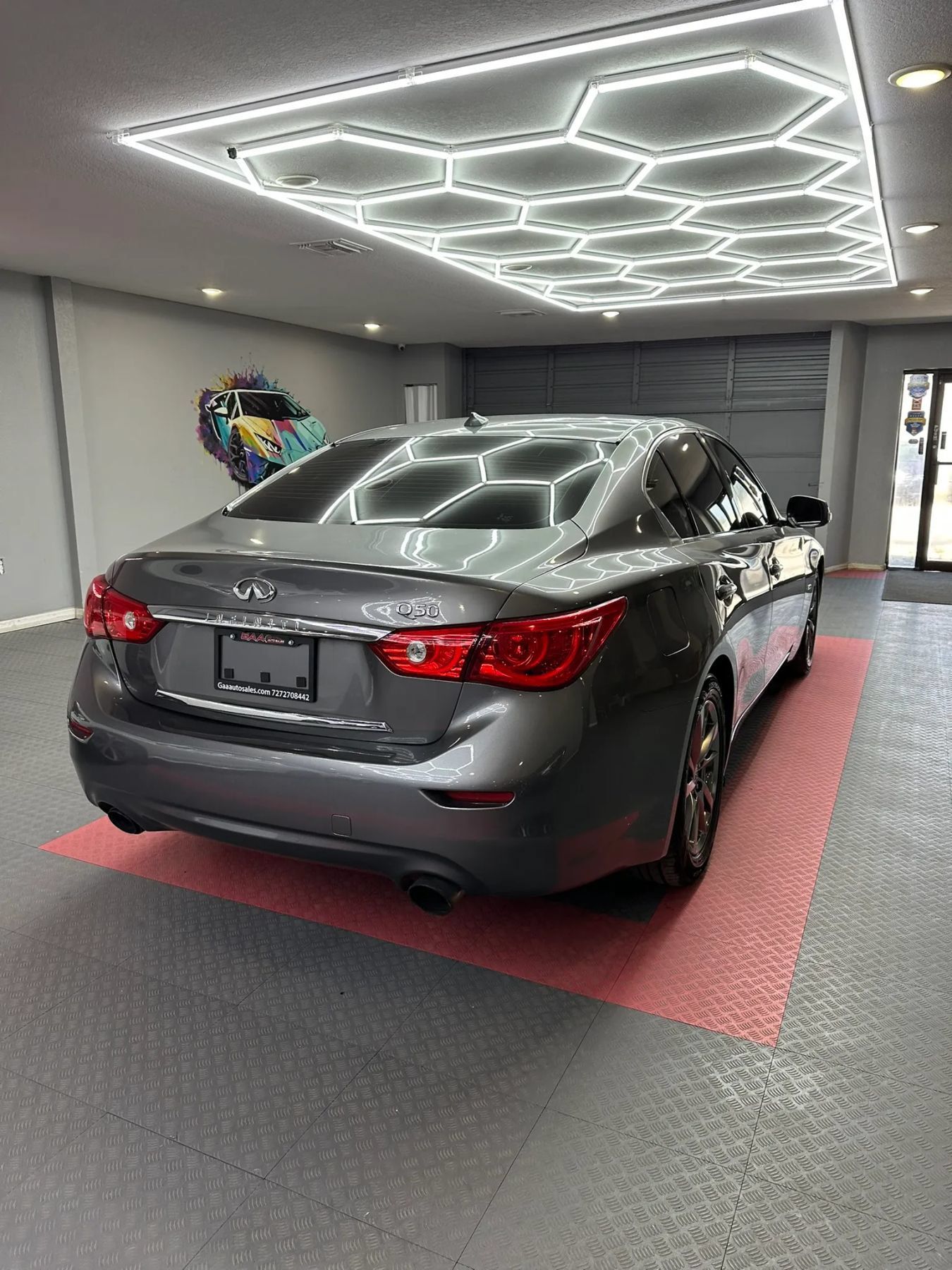 Used 2017 INFINITI Q50 Signature Edition RWD image 6