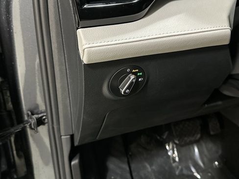 New 2026 Volkswagen Taos S image 35