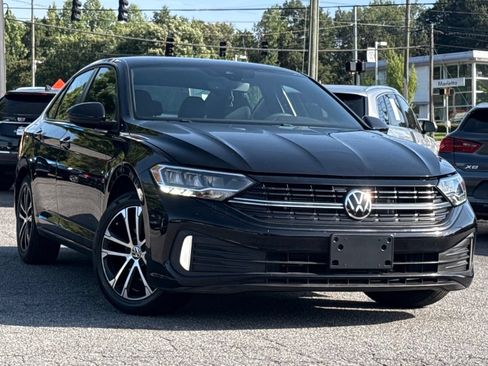 Used 2022 Volkswagen Jetta Sport FWD image 7