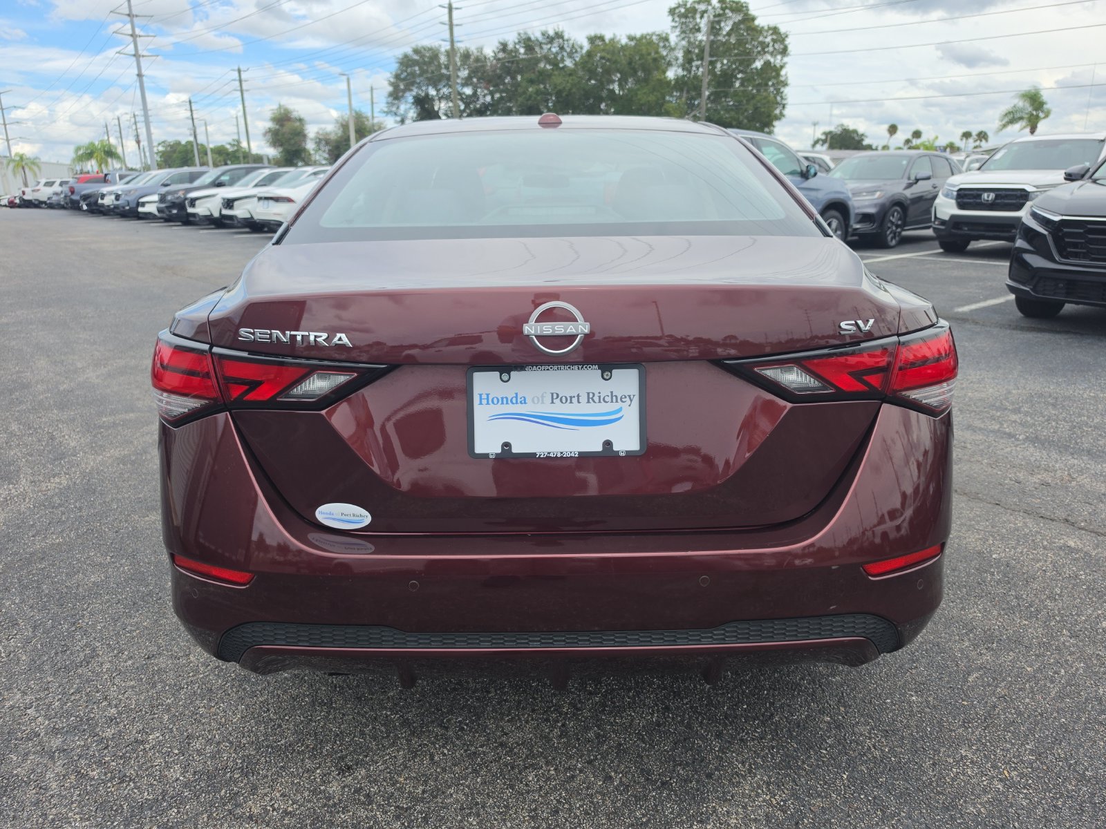 Used 2024 Nissan Sentra SV FWD image 5