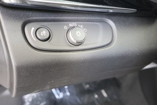 New 2026 Buick Envista Sport Touring w/ Convenience I Package FWD image 21
