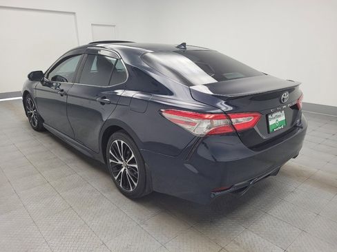 Used 2019 Toyota Camry SE w/ Convenience Package image 5
