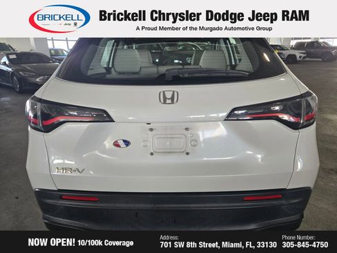 Used 2023 Honda HR-V LX image 6