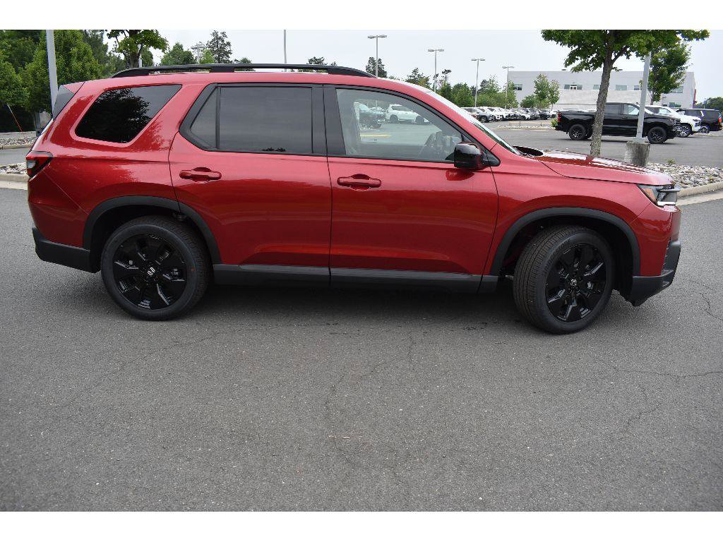 New 2026 Honda Pilot Black Edition image 8