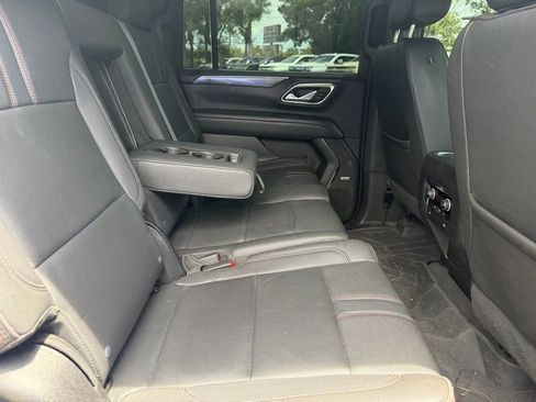 Used 2023 Chevrolet Suburban RST w/ Max Trailering Package RWD image 10