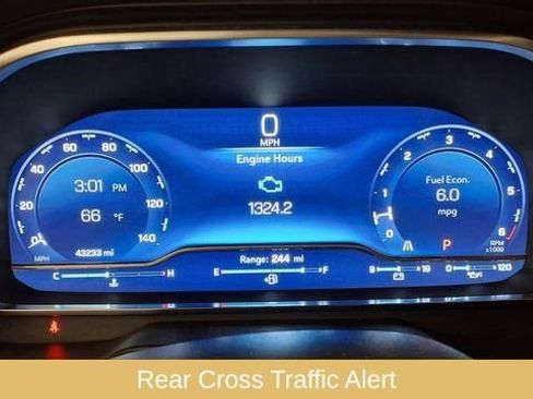 Used 2023 Chevrolet Suburban Premier image 39