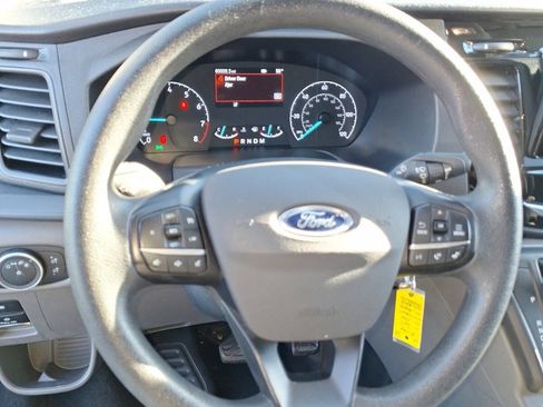 Used 2023 Ford Transit 350 XLT image 11
