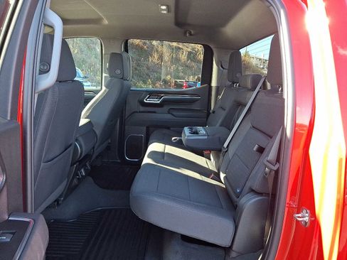 Used 2025 GMC Sierra 1500 Elevation w/ X31 Off-Road Package image 11