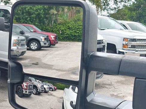 Used 2016 Toyota Tundra SR w/ Tow Package RWD image 40