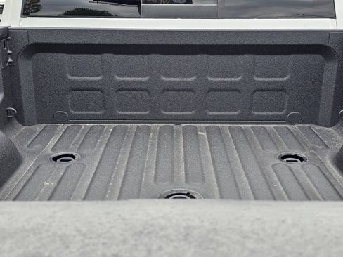 New 2026 RAM 2500 Laramie AWD/4WD image 14
