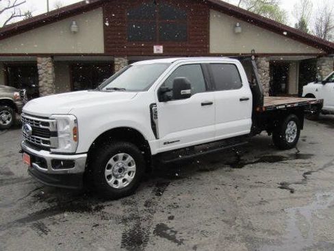 Used 2024 Ford F350 XLT w/ FX4 Off-Road Package AWD/4WD image 2