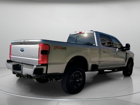 Certified 2024 Ford F250 Lariat w/ Lariat Ultimate Package image 27
