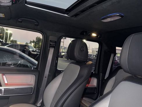 Used 2025 Mercedes-Benz G 580 w/ EQ Technology image 19