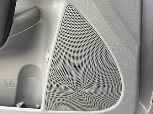 Used 2012 Kia Sorento LX image 37