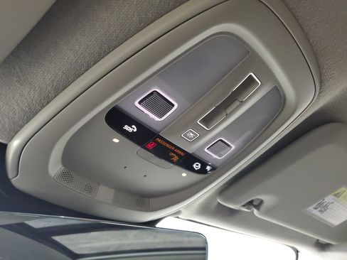 Used 2026 Volvo XC40 B5 Ultra w/ Protection Package Premier image 36