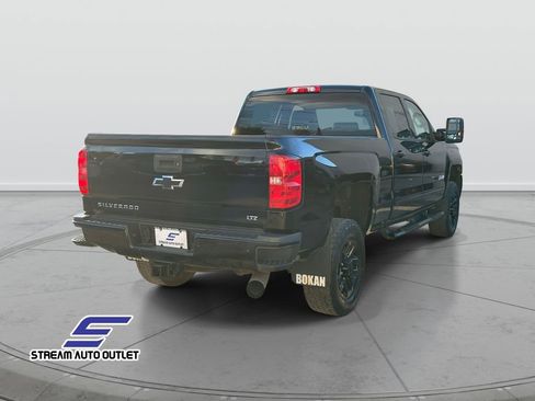 Used 2018 Chevrolet Silverado 2500 LTZ image 6