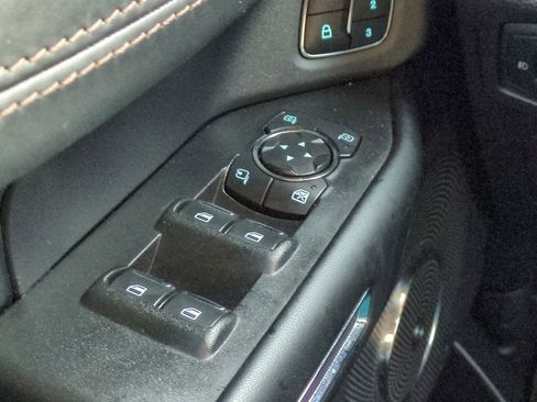 Used 2020 Ford Expedition Max Platinum image 25