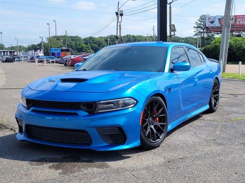 Used 2019 Dodge Charger SRT Hellcat w/ Alcantara Package RWD image 2