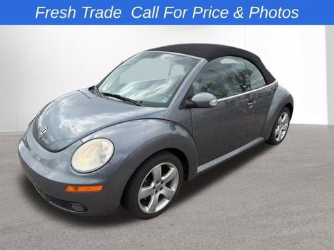 Used 2006 Volkswagen Beetle Convertible w/ Package 2 image 1