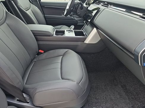 New 2026 Land Rover Range Rover SE AWD/4WD image 7