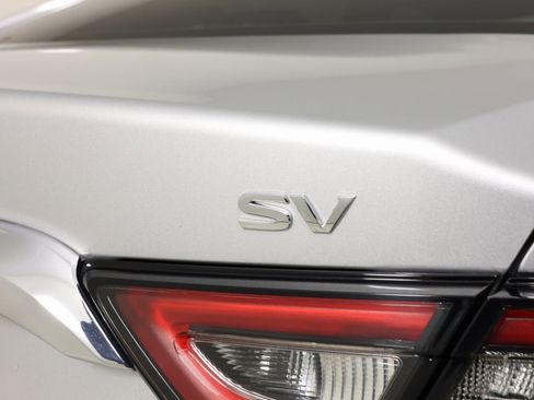 Used 2023 Nissan Maxima SV w/ Floor Mat Group image 15