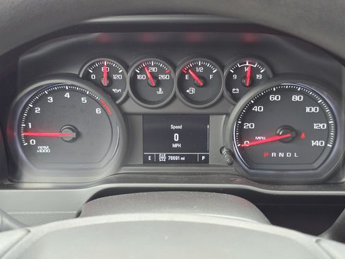 Used 2021 Chevrolet Silverado 1500 Custom Trail Boss w/ LPO, Dark Essentials Package AWD/4WD image 31